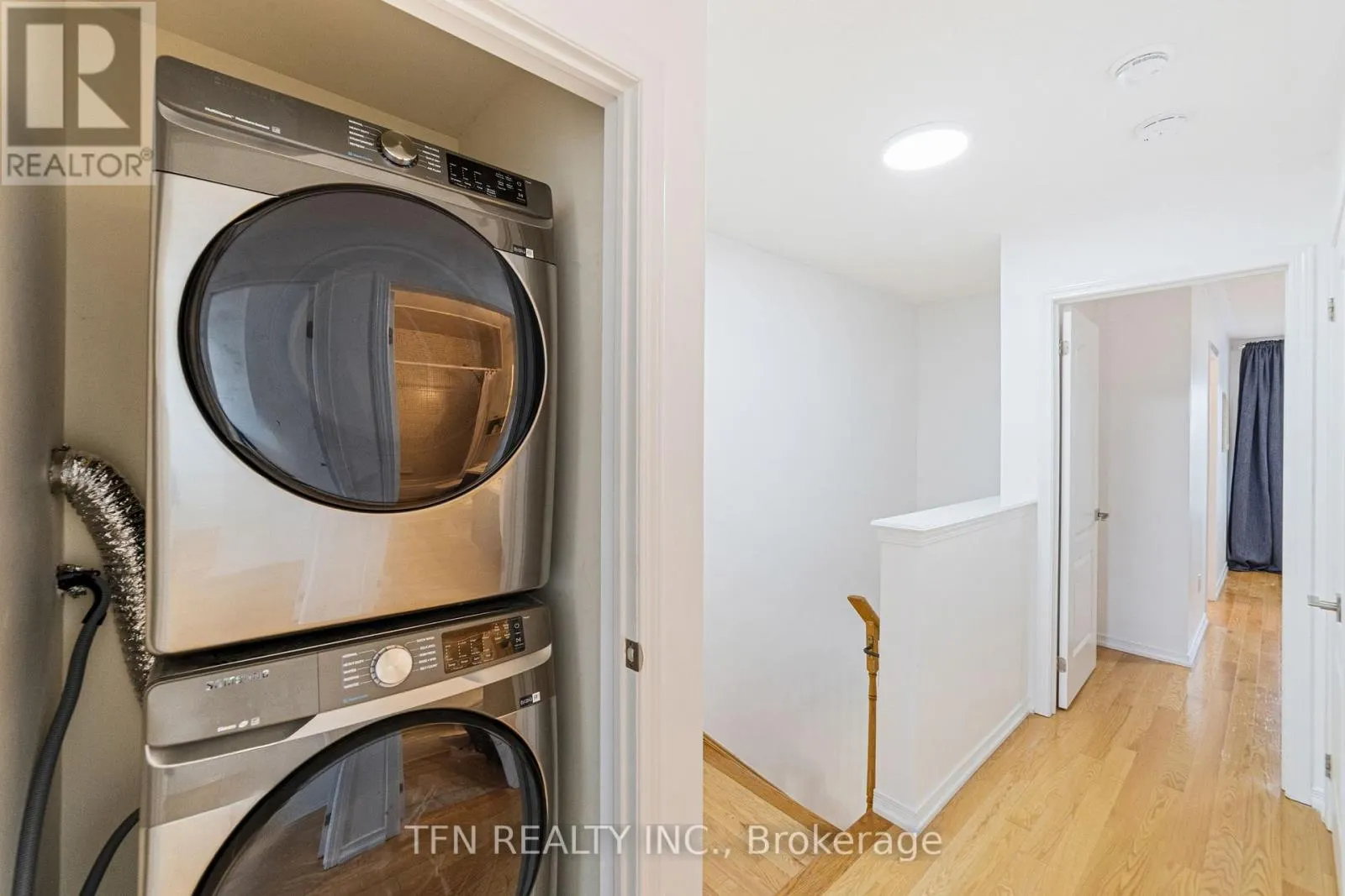 7166 TRIUMPH LANE