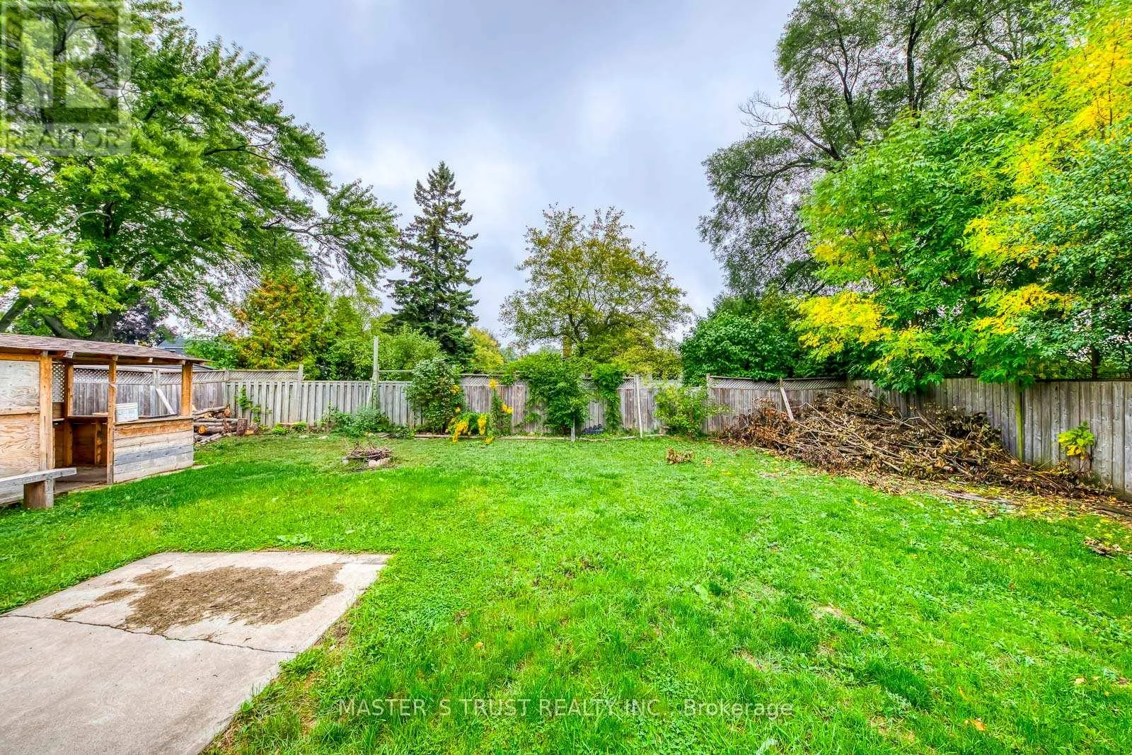 247 KENWOOD AVENUE