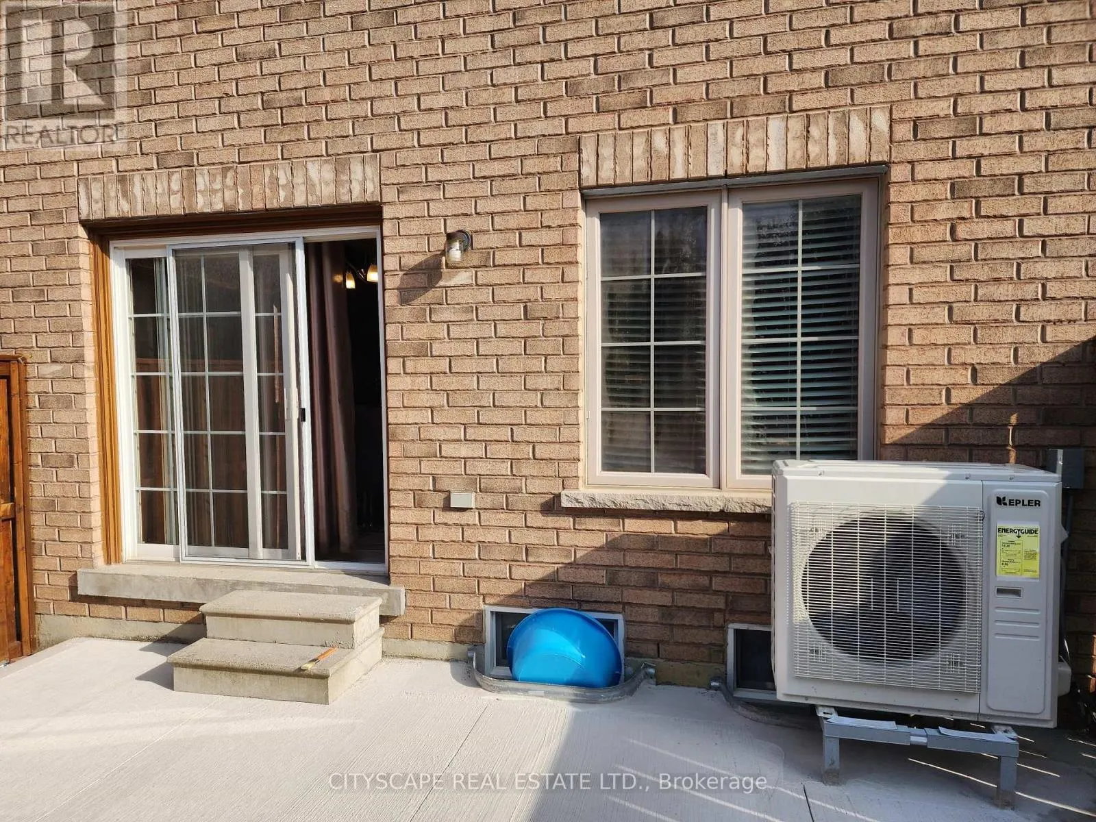 94 UNIONVILLE CRESCENT
