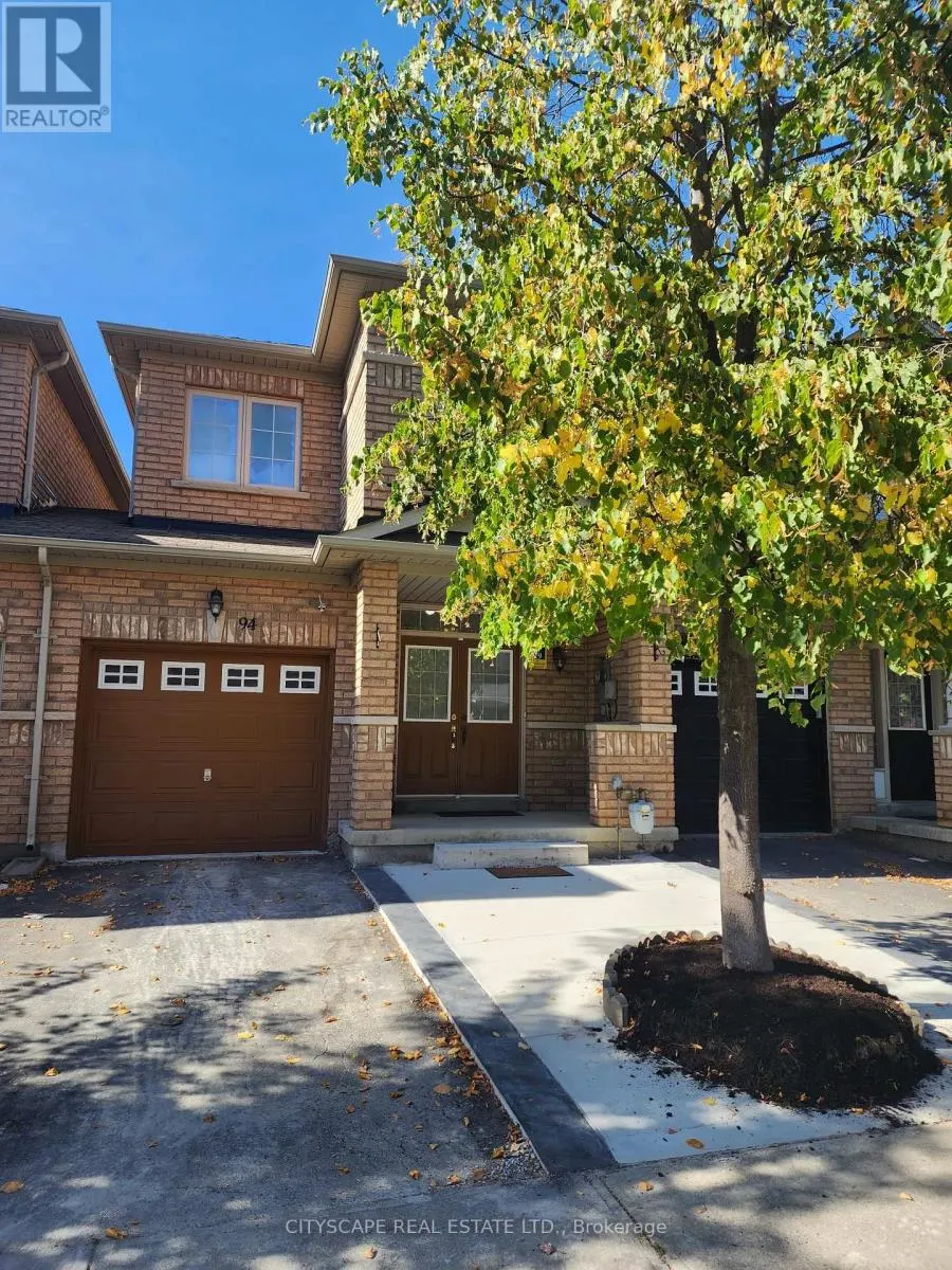 94 UNIONVILLE CRESCENT