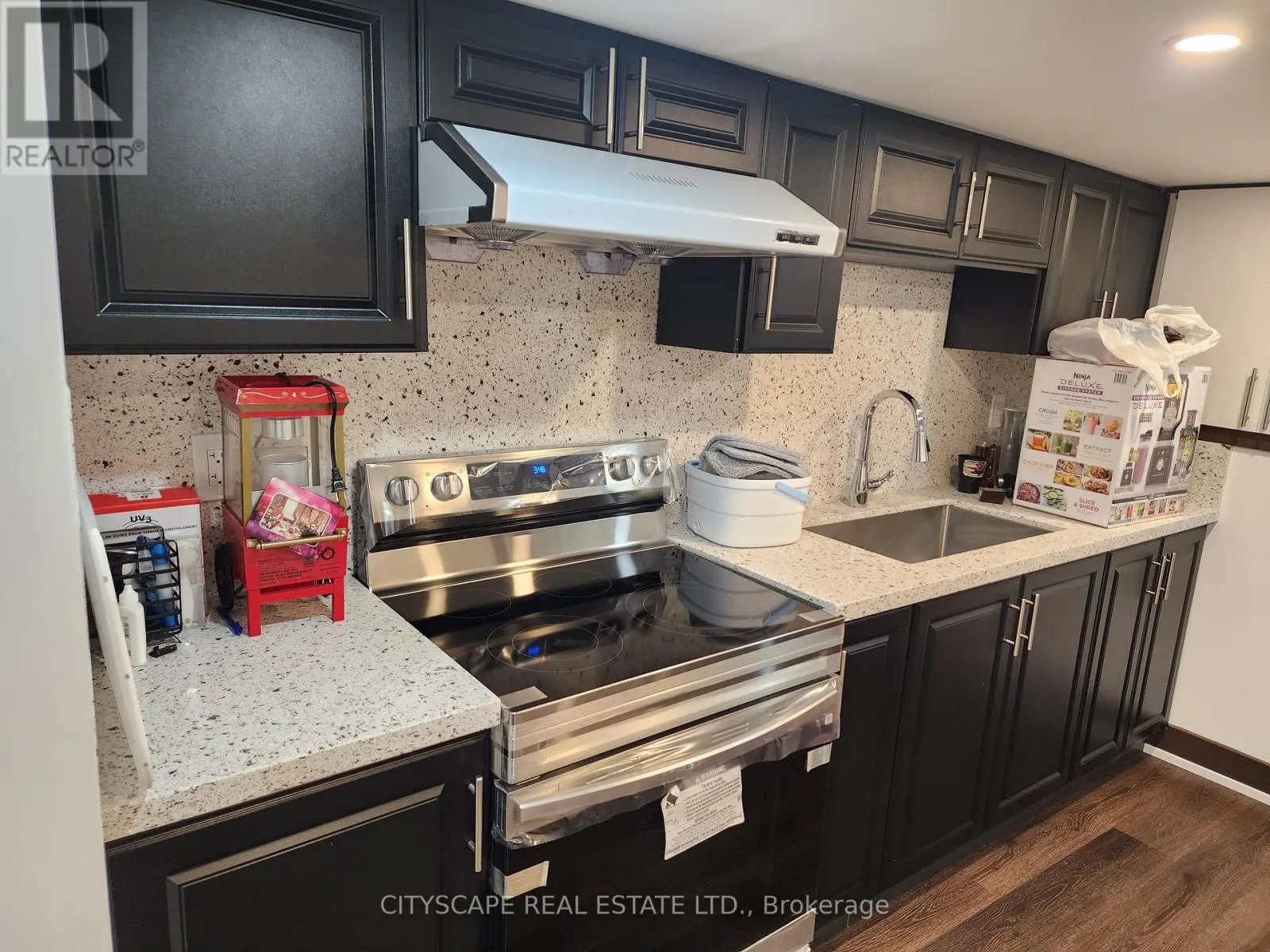 94 UNIONVILLE CRESCENT