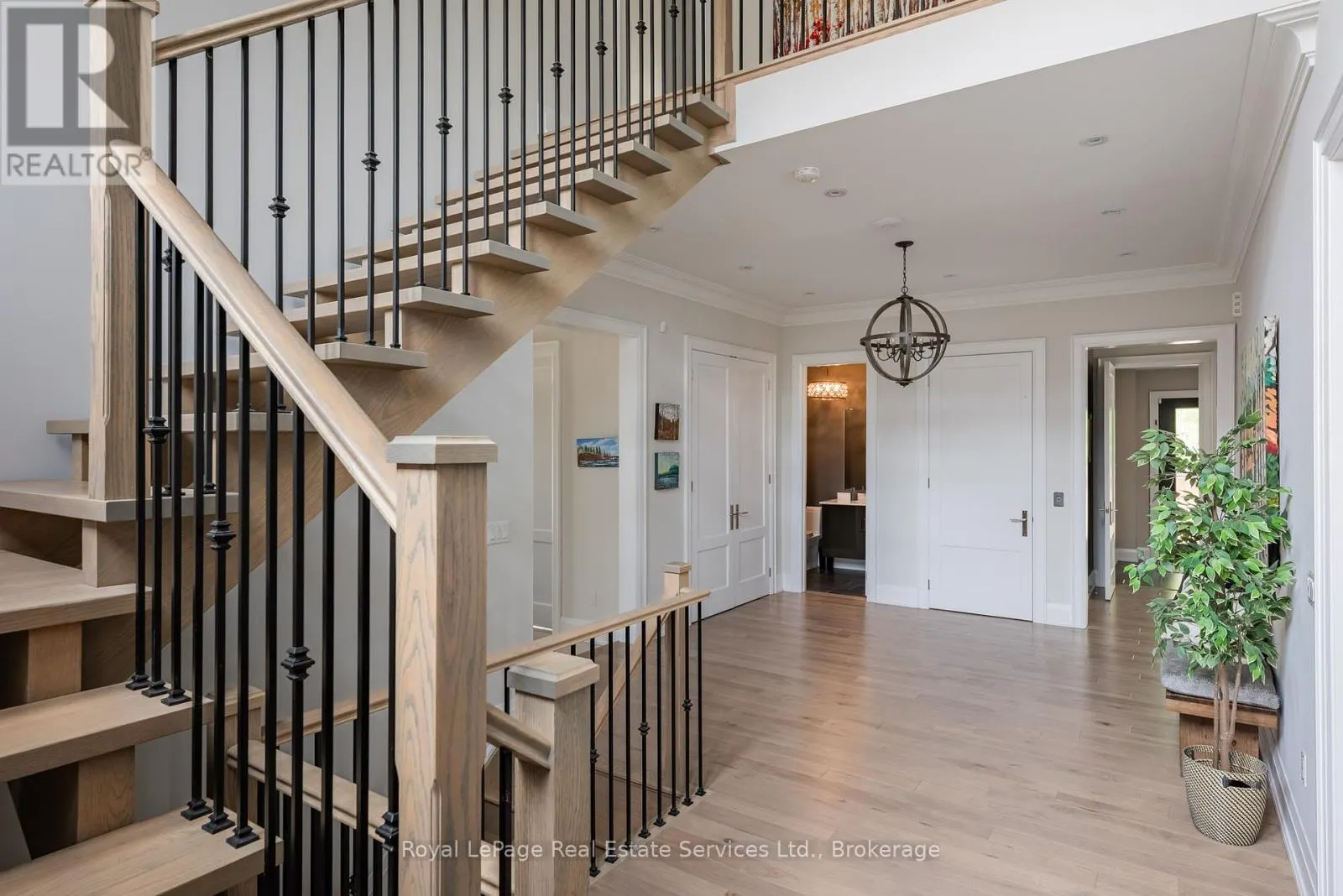 215 PRINCE GEORGE CRESCENT