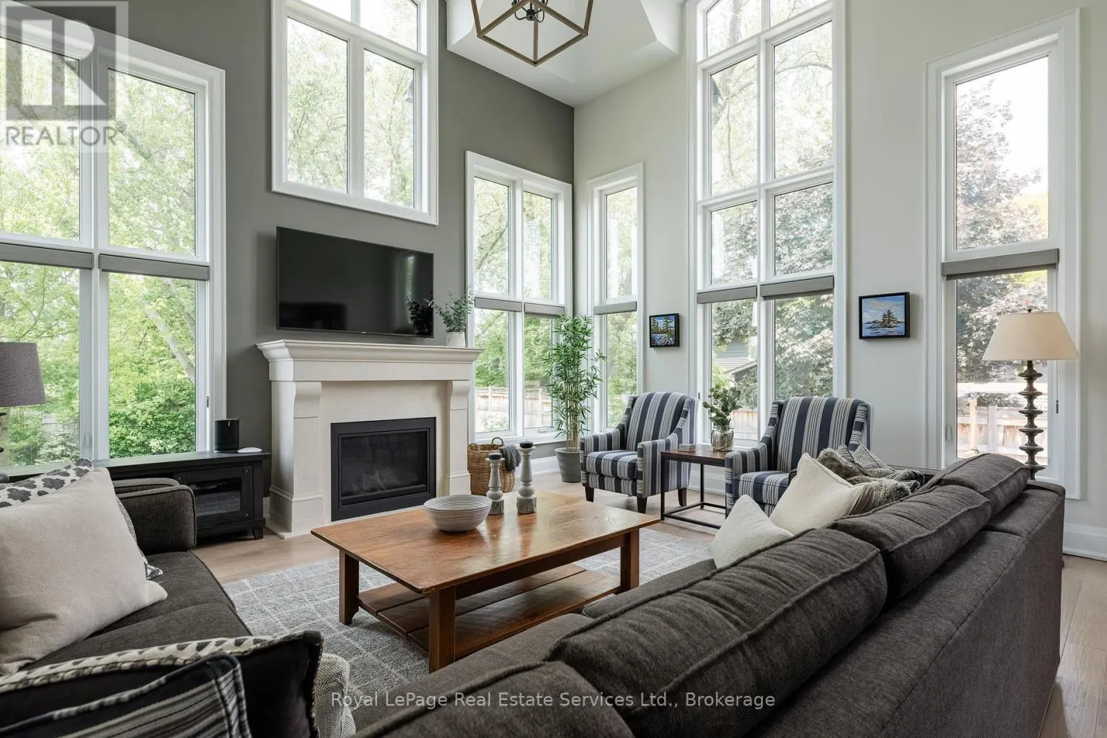215 PRINCE GEORGE CRESCENT