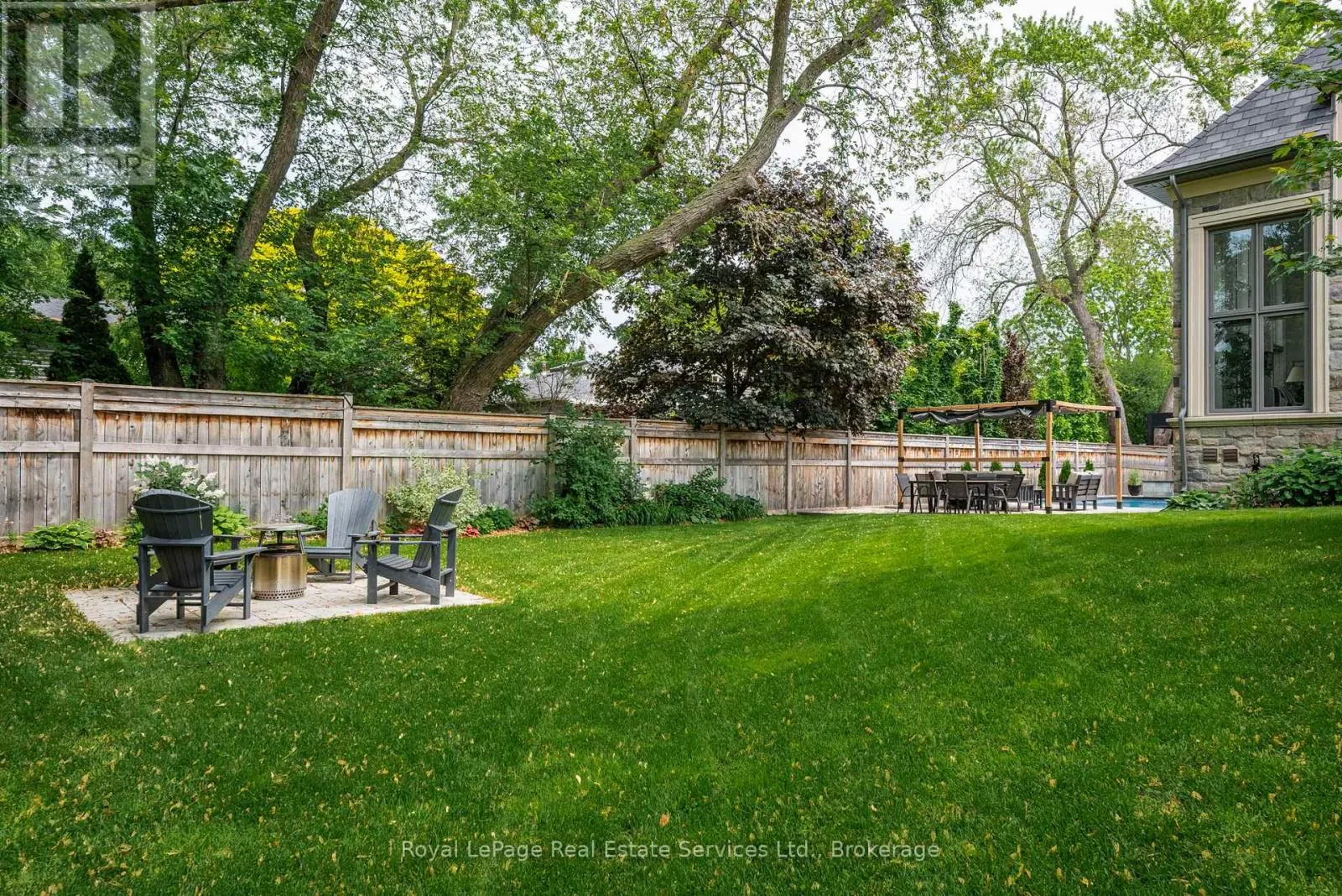 215 PRINCE GEORGE CRESCENT