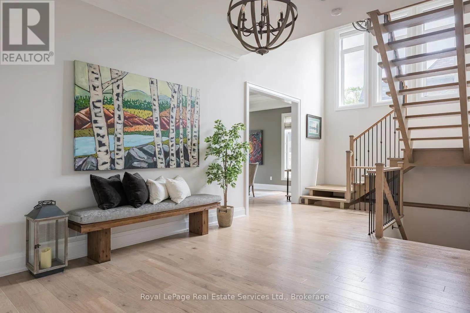 215 PRINCE GEORGE CRESCENT