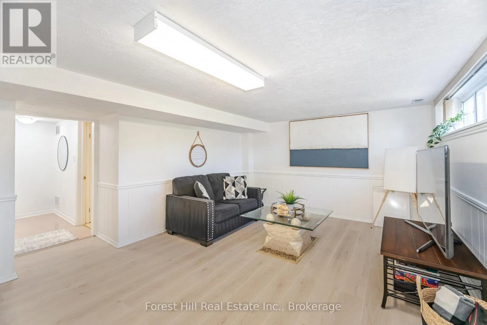 16 BETHWIN PLACE