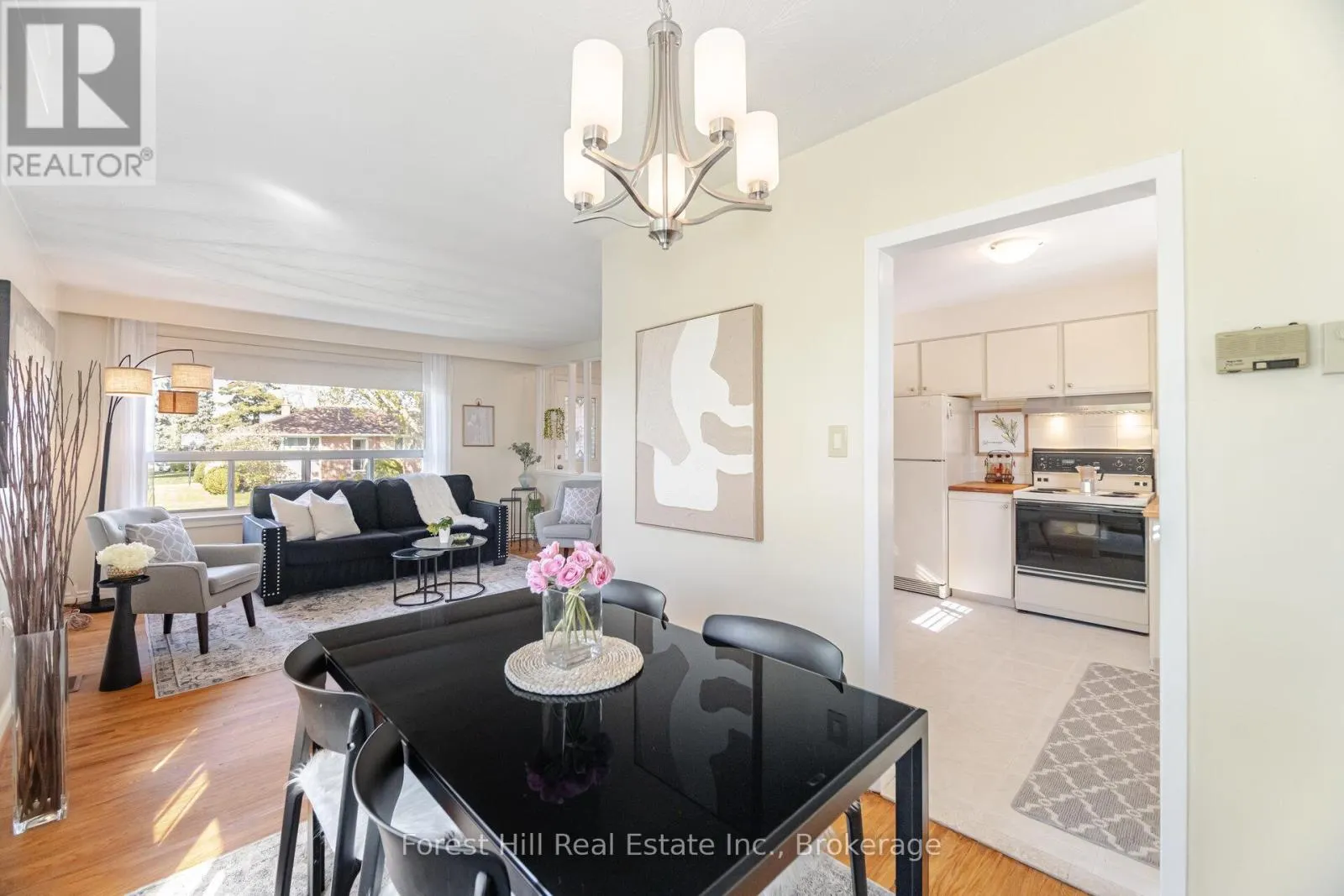 16 BETHWIN PLACE