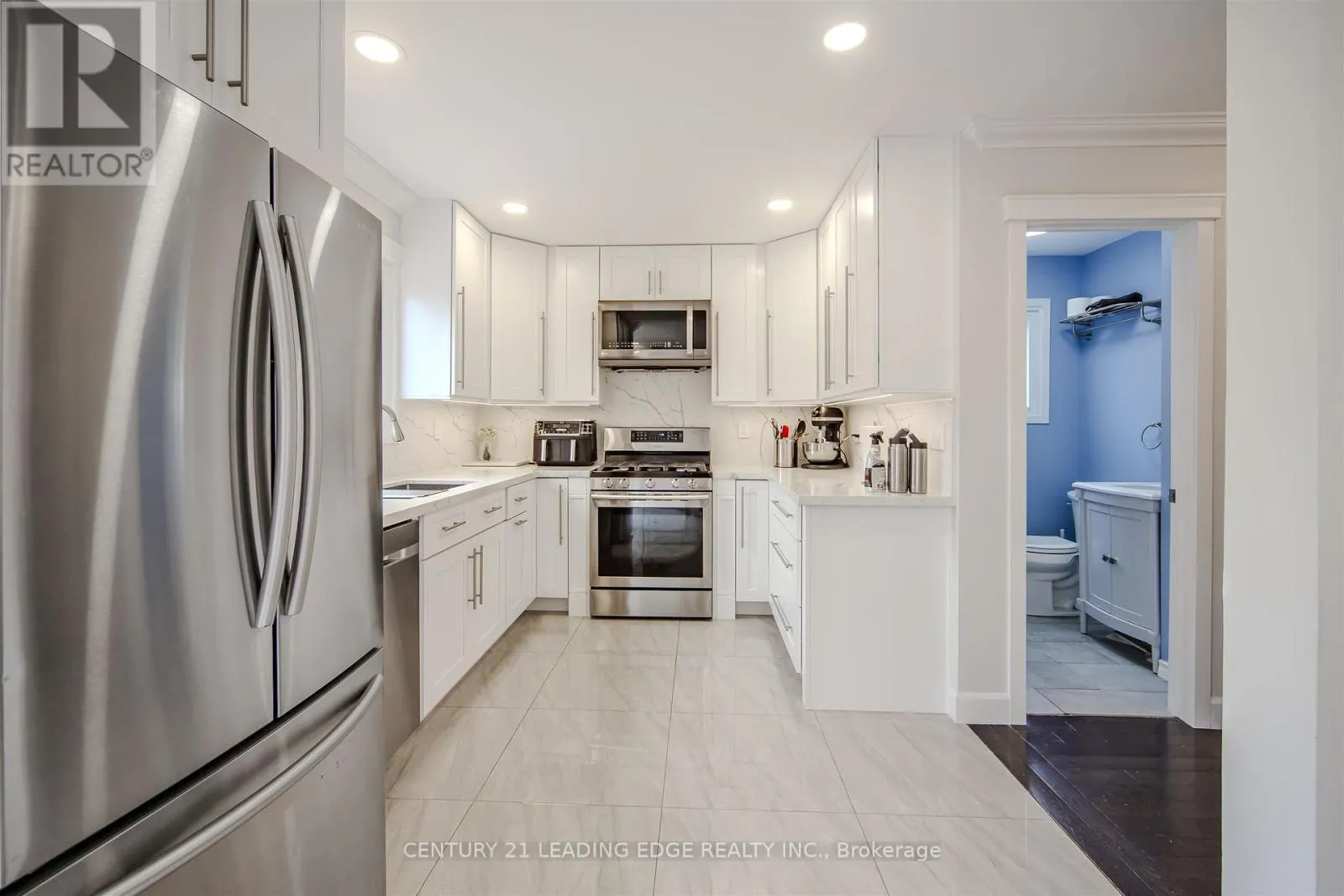 3356 DOVETAIL MEWS