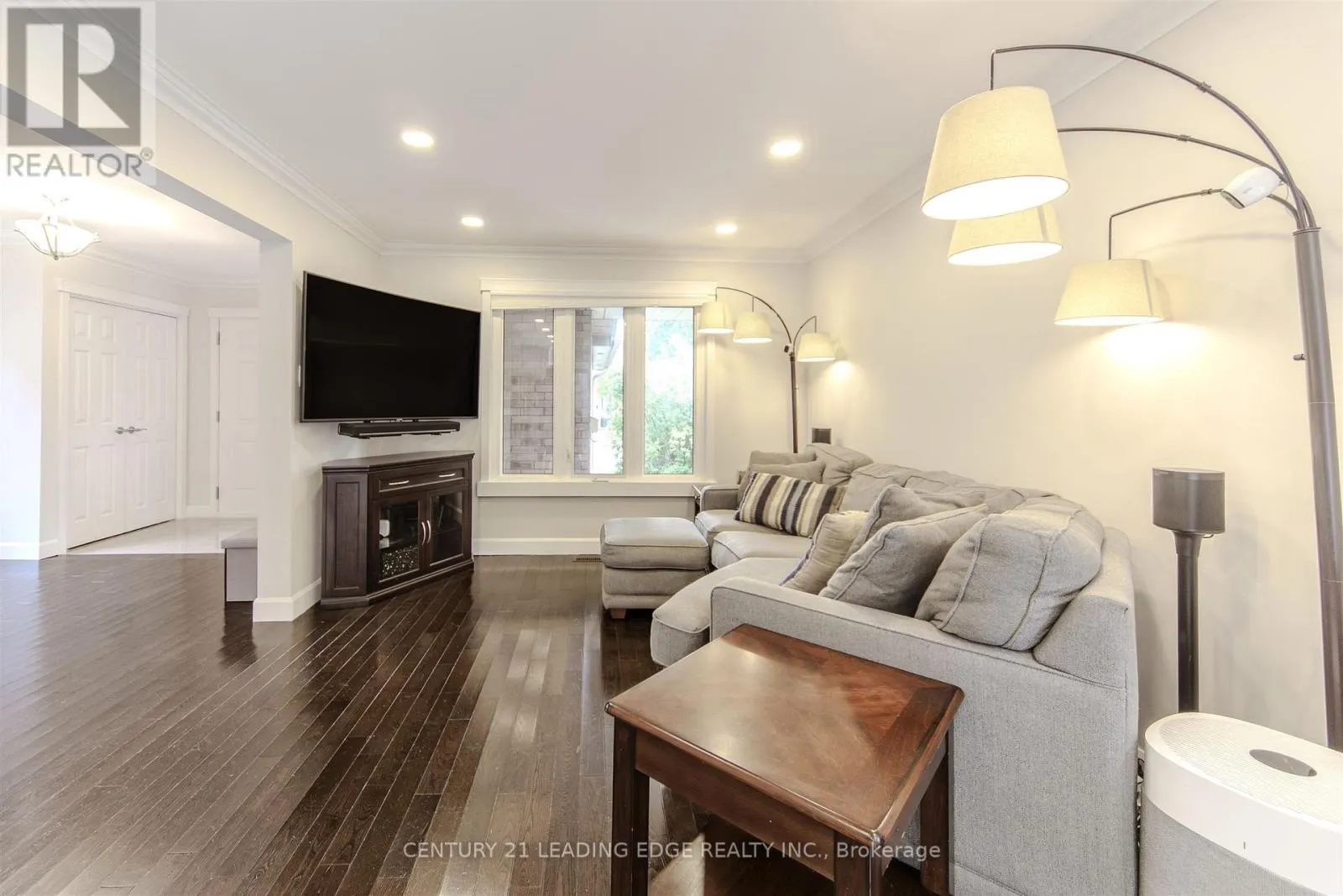 3356 DOVETAIL MEWS