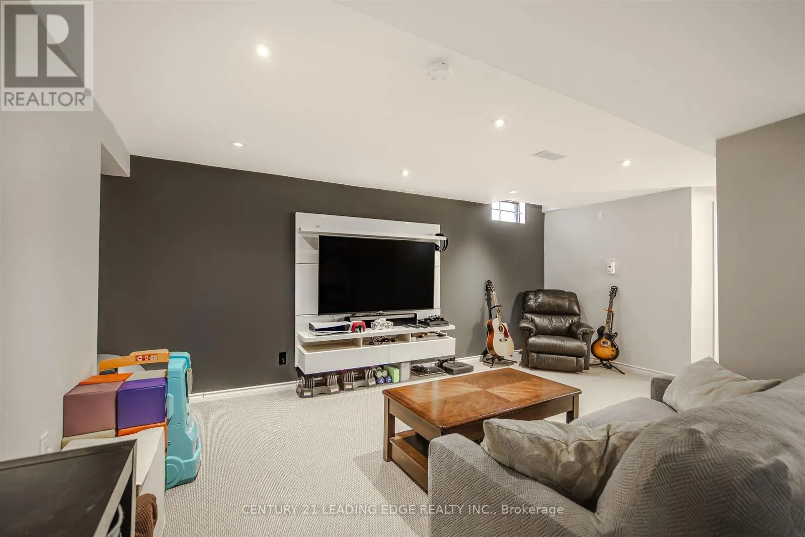 3356 DOVETAIL MEWS