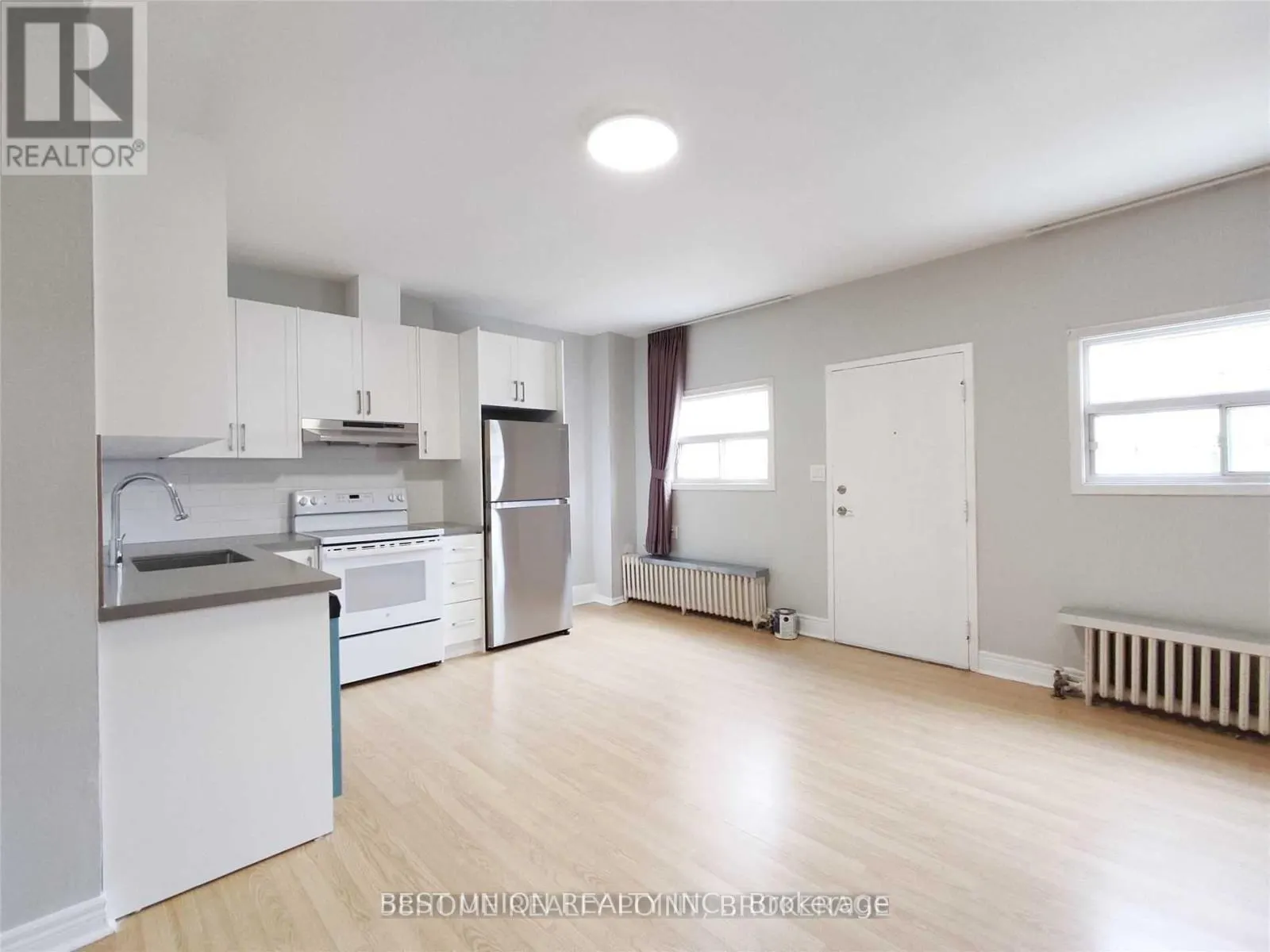 UNIT 1 - 250 SIXTH STREET
