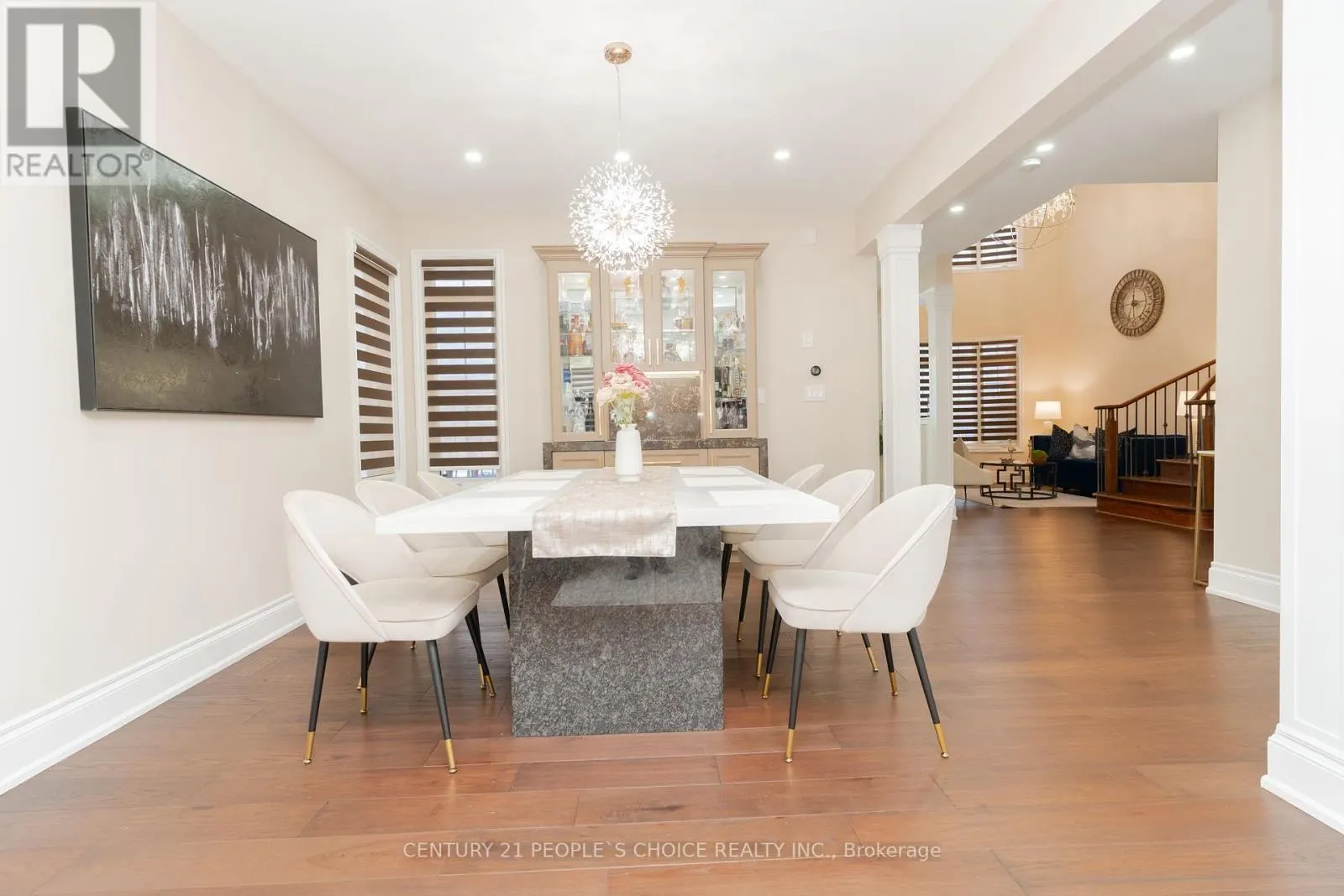 39 HUNTSPOINT DRIVE