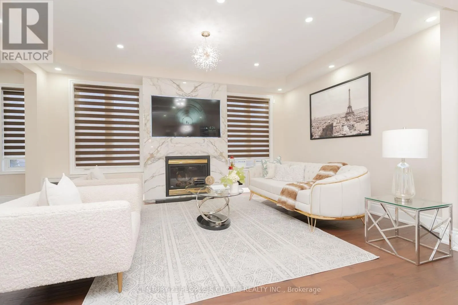 39 HUNTSPOINT DRIVE