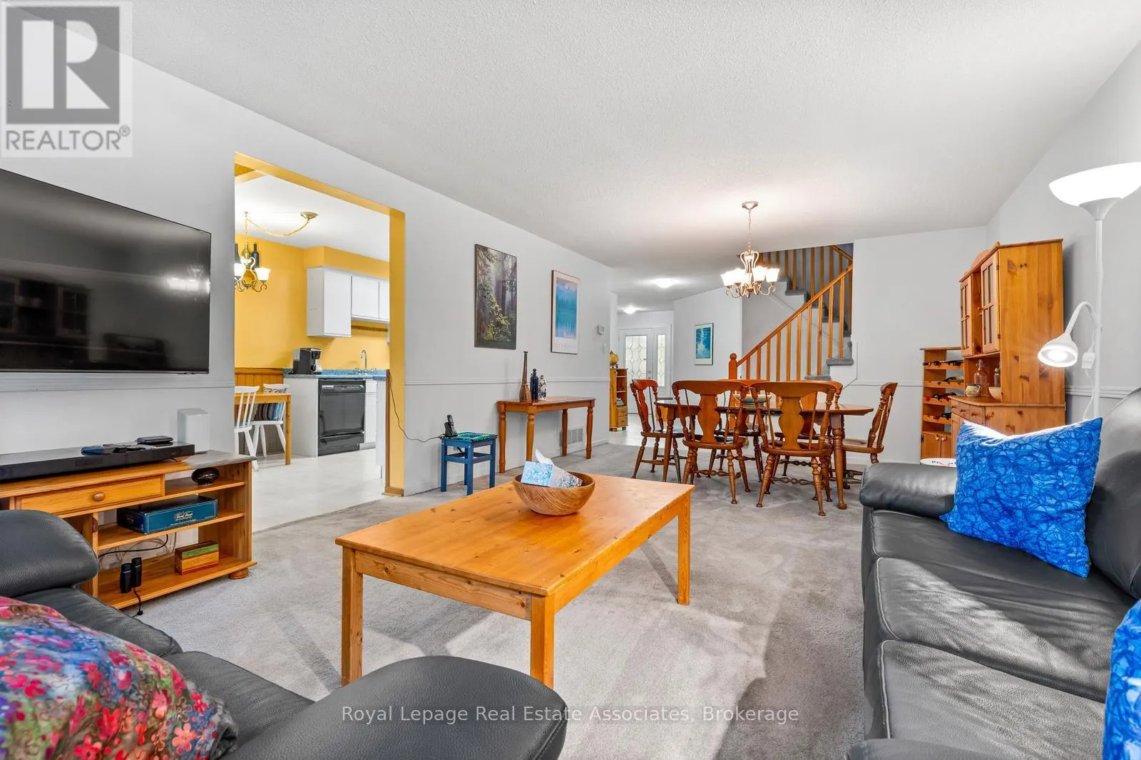 4265 THOM GARDENS