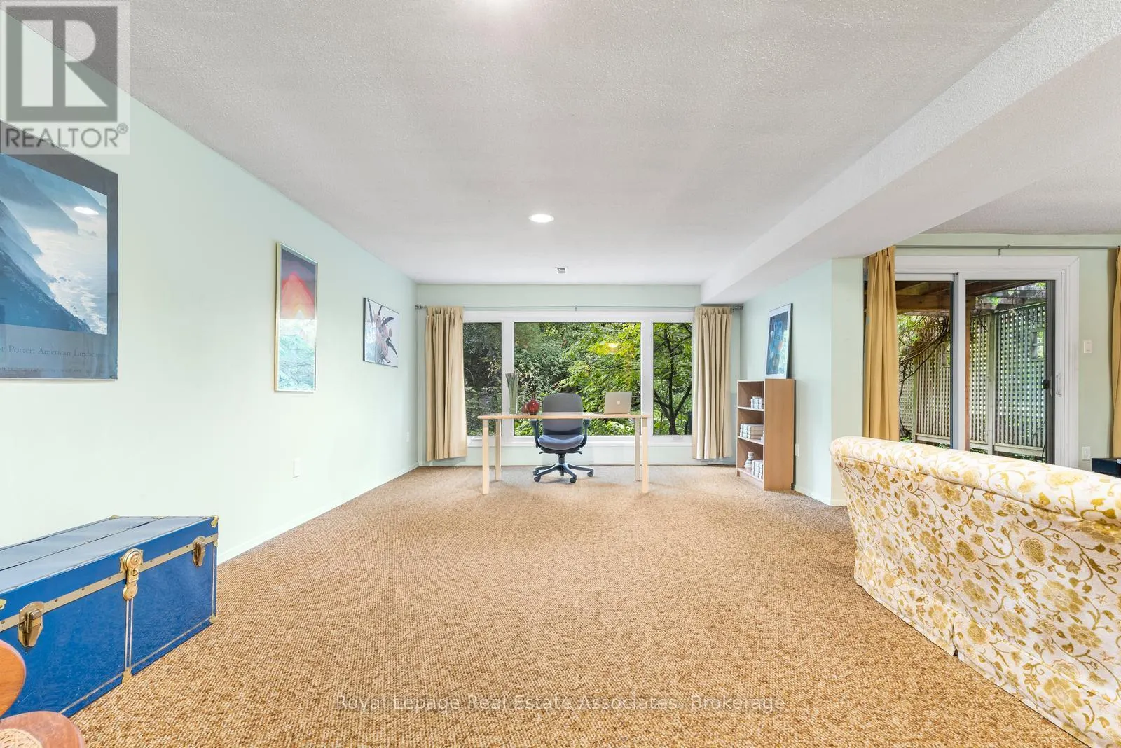 4265 THOM GARDENS