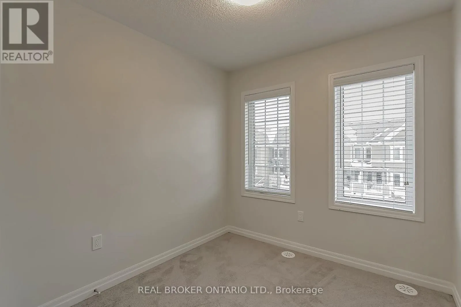 121 CHRISTOPHER ROAD