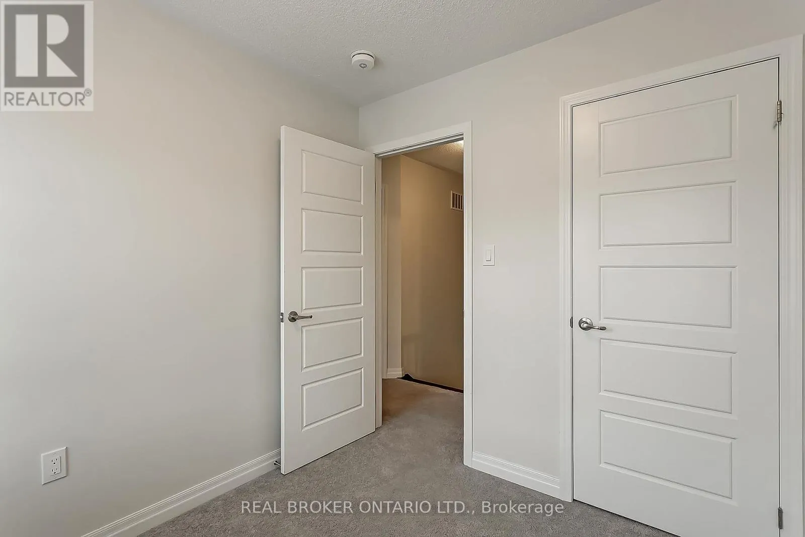 121 CHRISTOPHER ROAD
