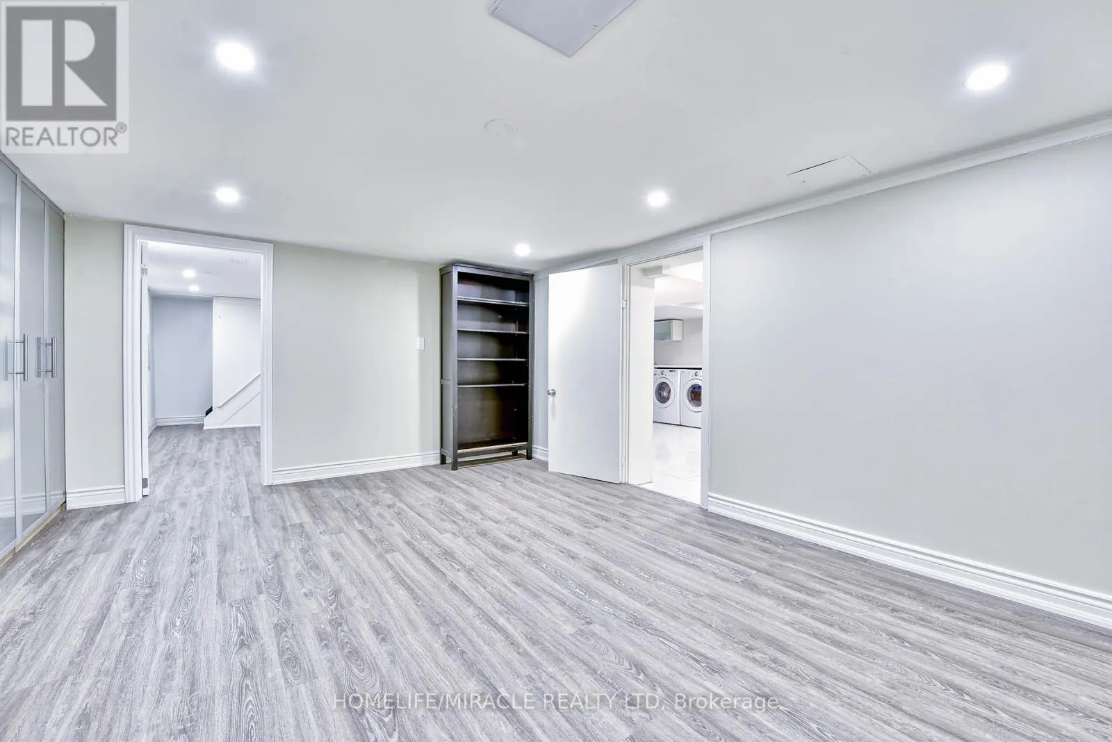 7596 CREDITVIEW ROAD