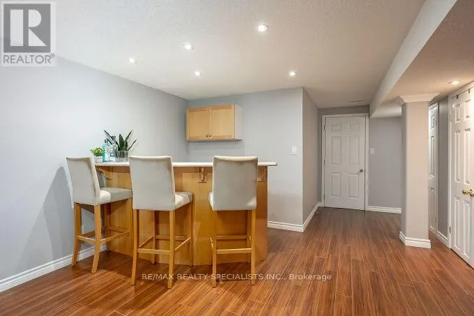 7123 WHITE PINE COURT
