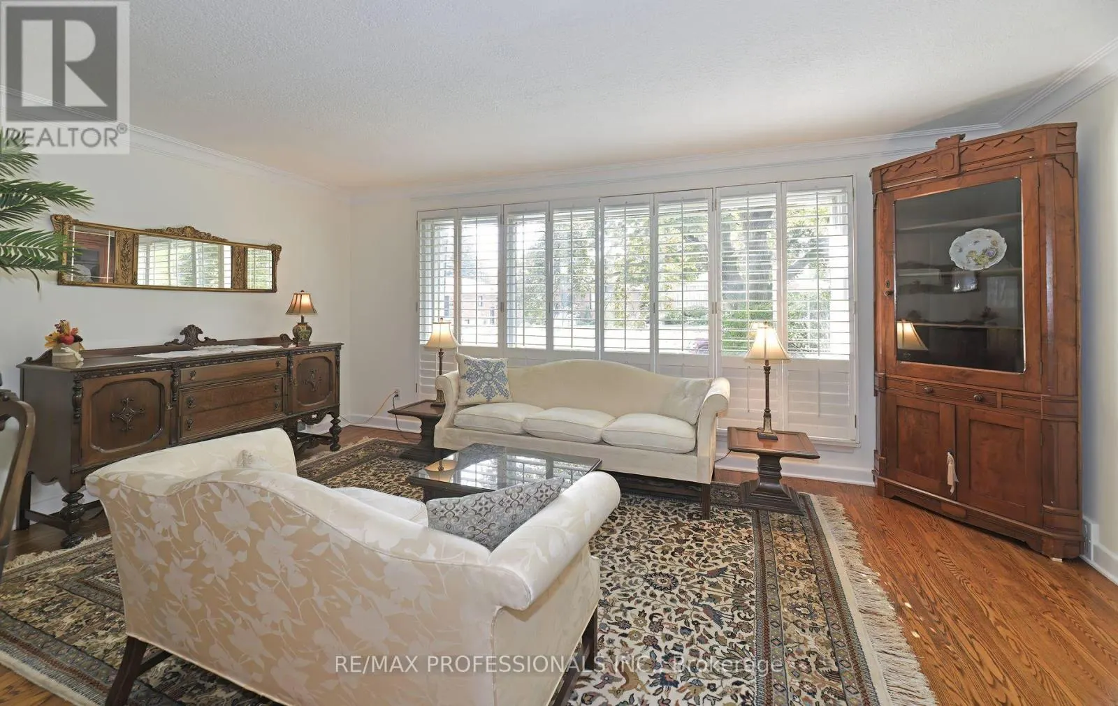 16 NASHLAND AVENUE
