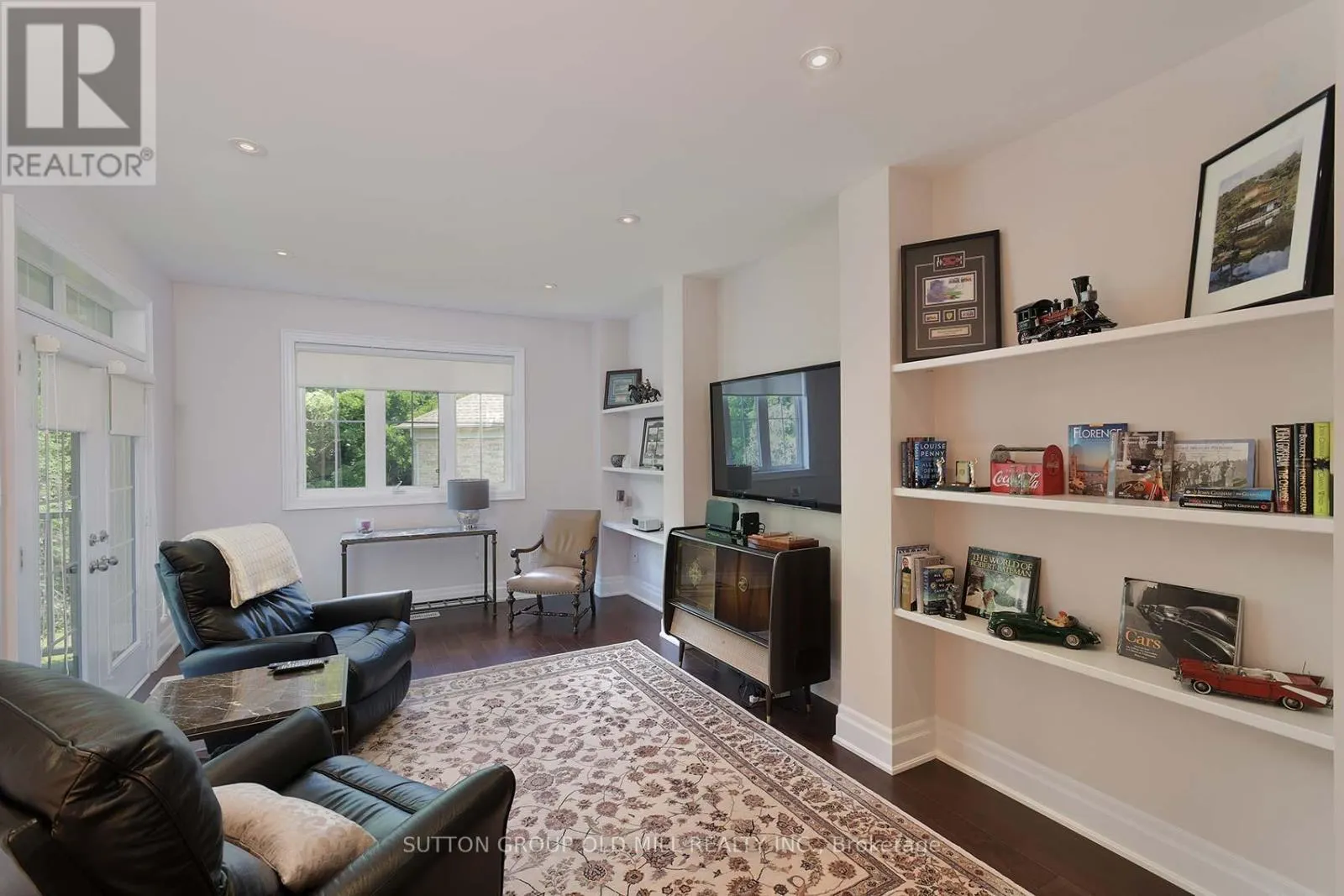 14 CANIS STREET