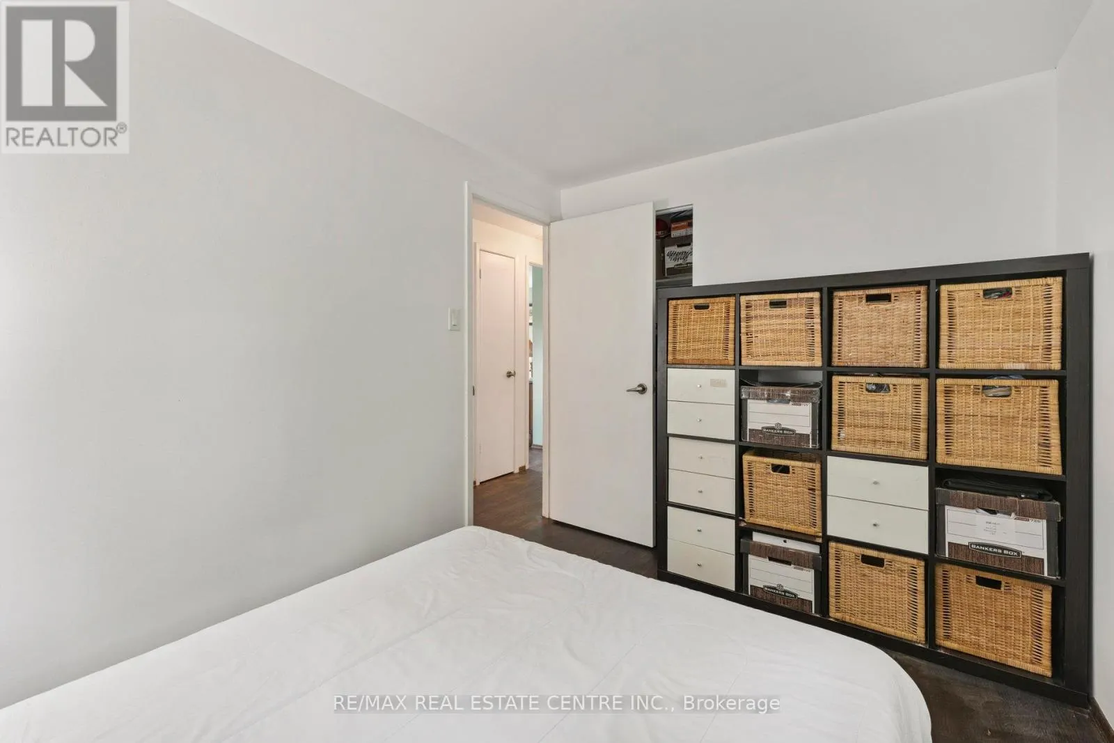 102 RUTHERFORD ROAD N