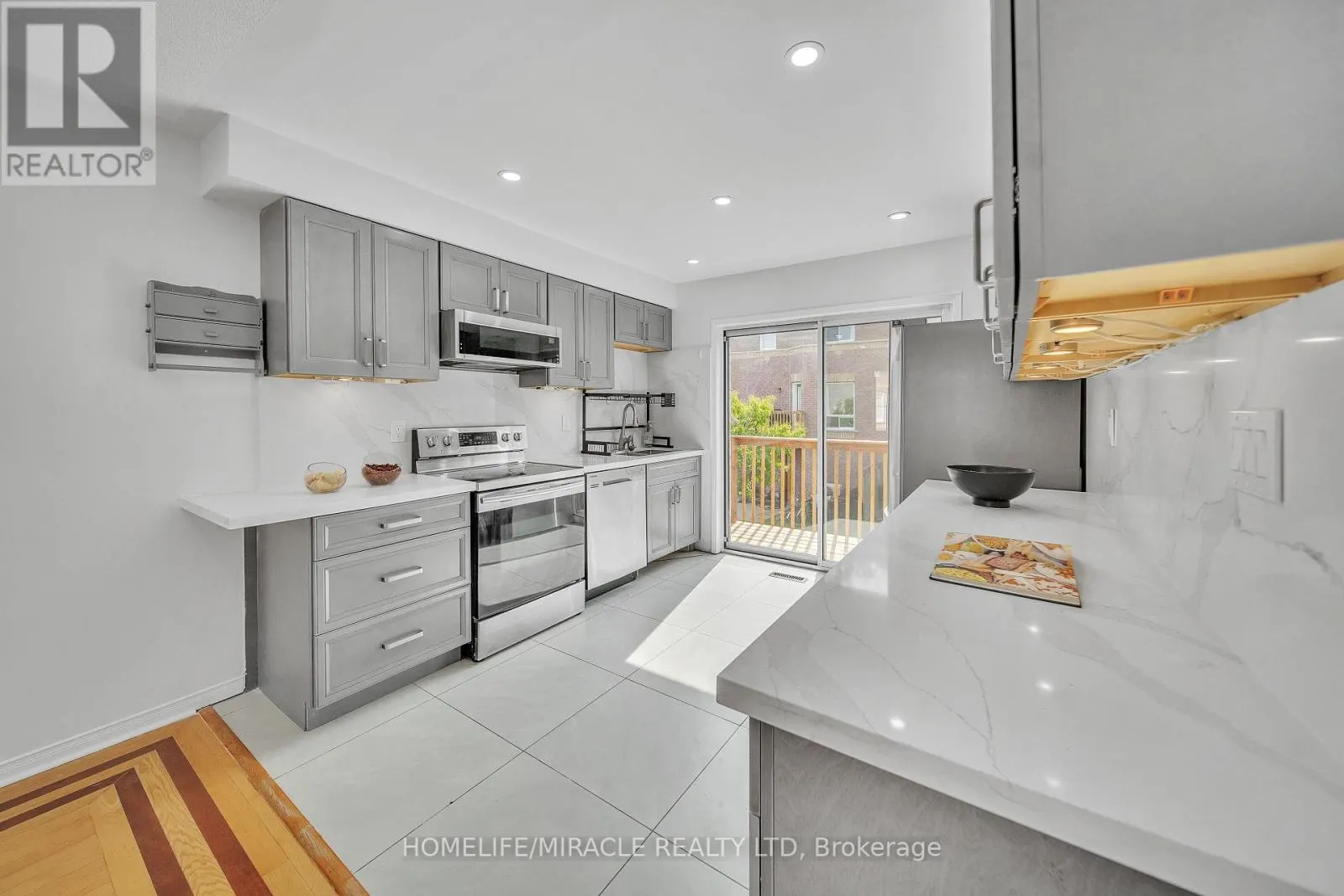 75 - 5535 GLEN ERIN DRIVE