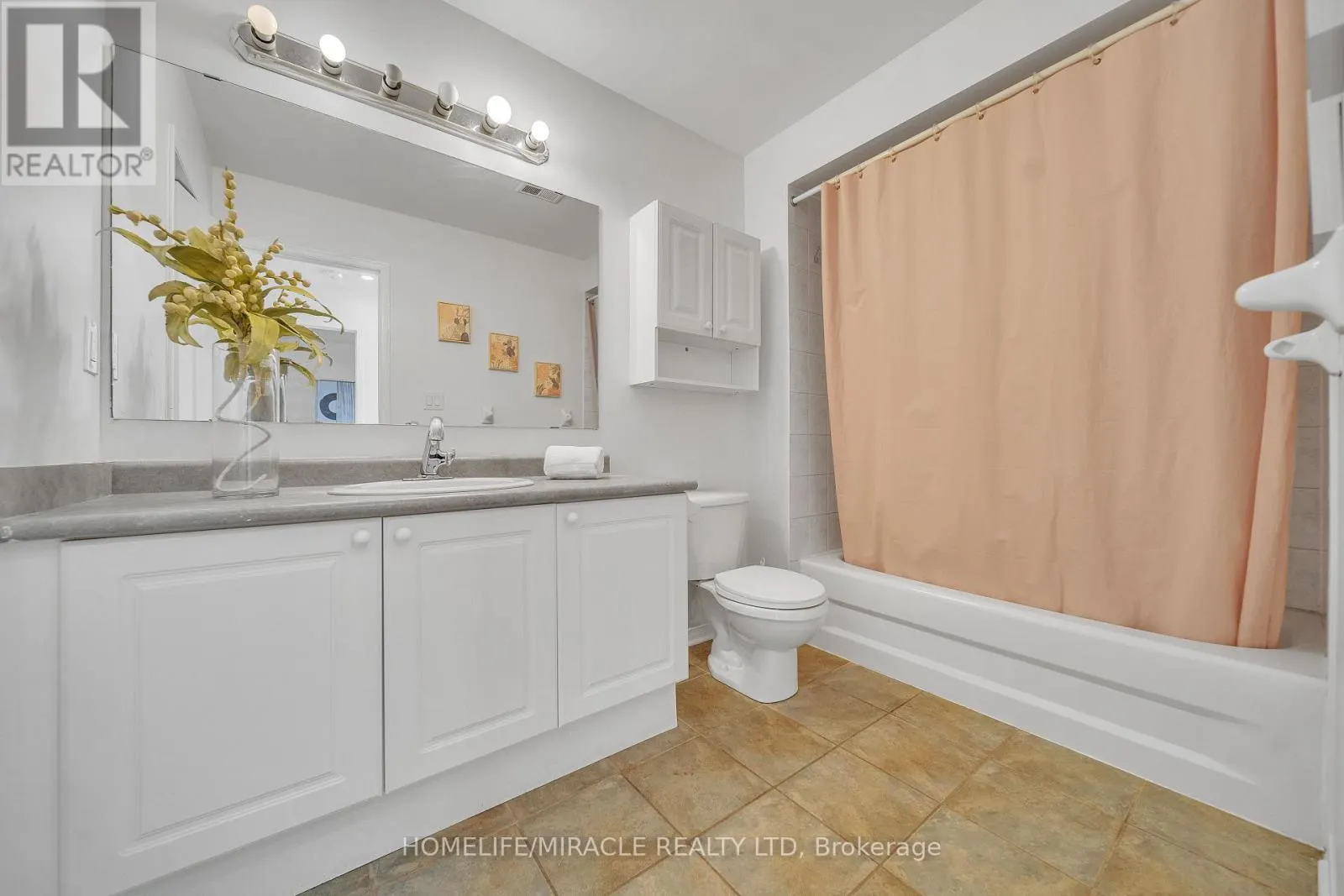 75 - 5535 GLEN ERIN DRIVE