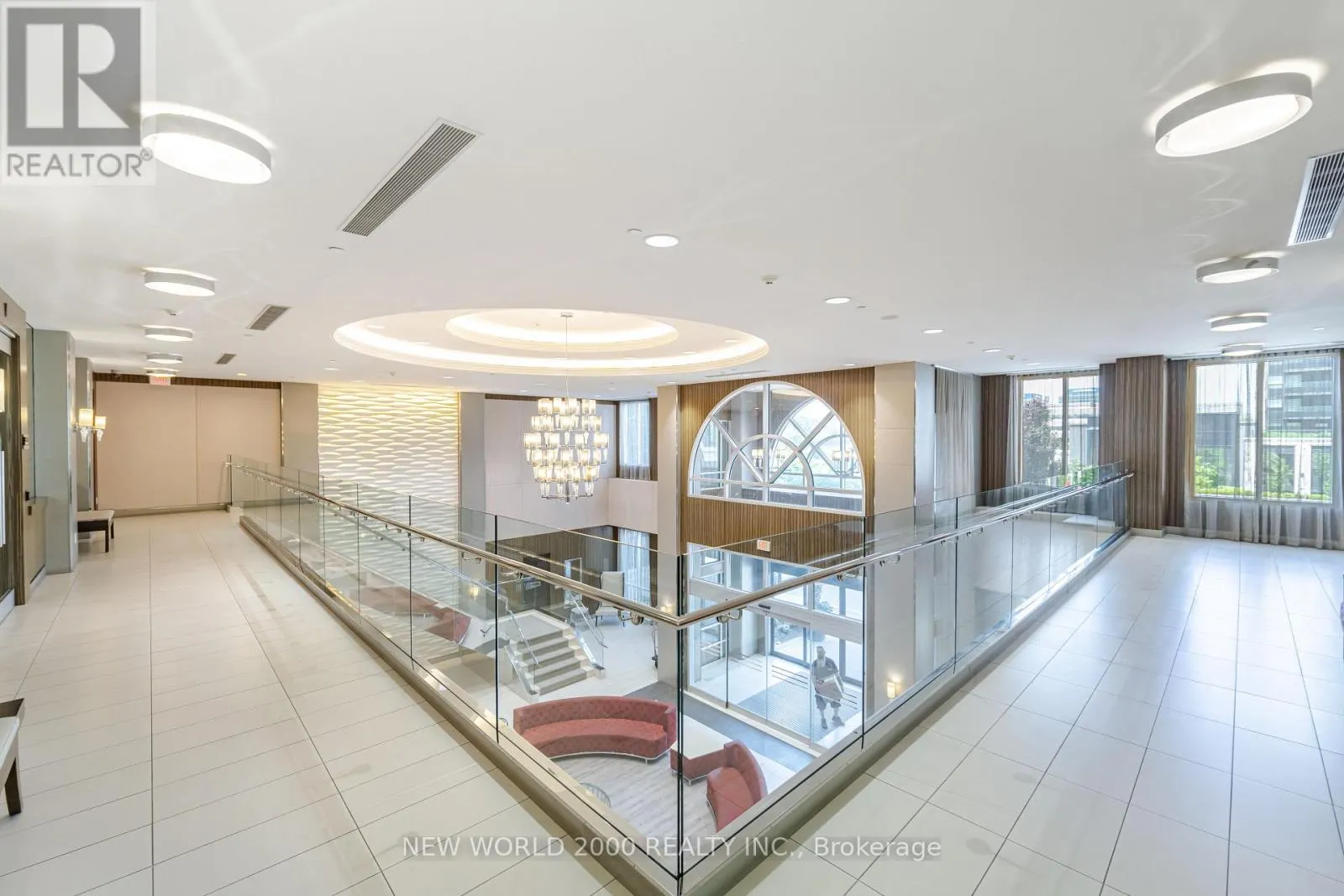 708 - 6 EVA ROAD