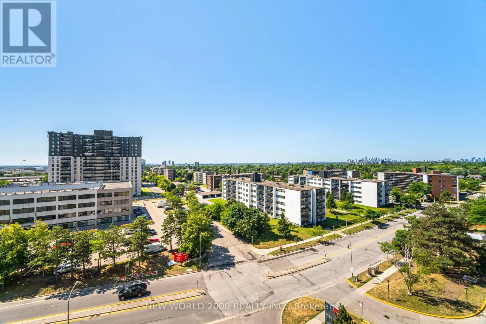 708 - 6 EVA ROAD