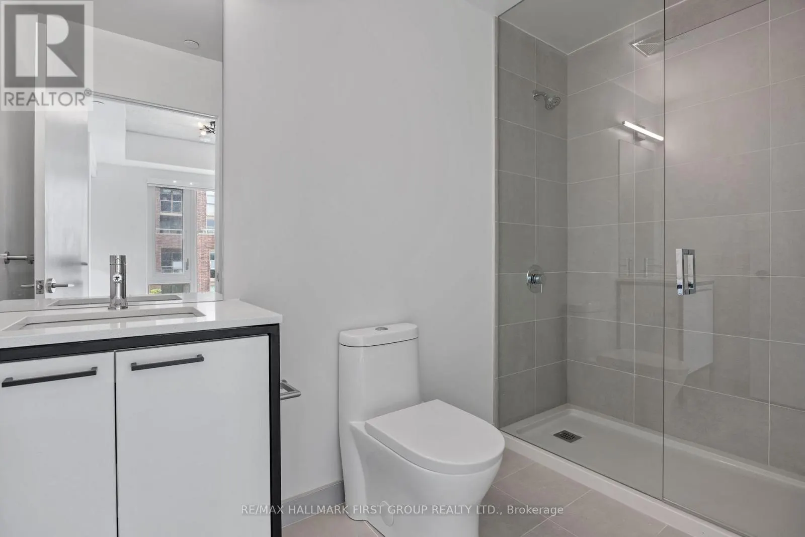 408 - 1808 ST CLAIR AVENUE W