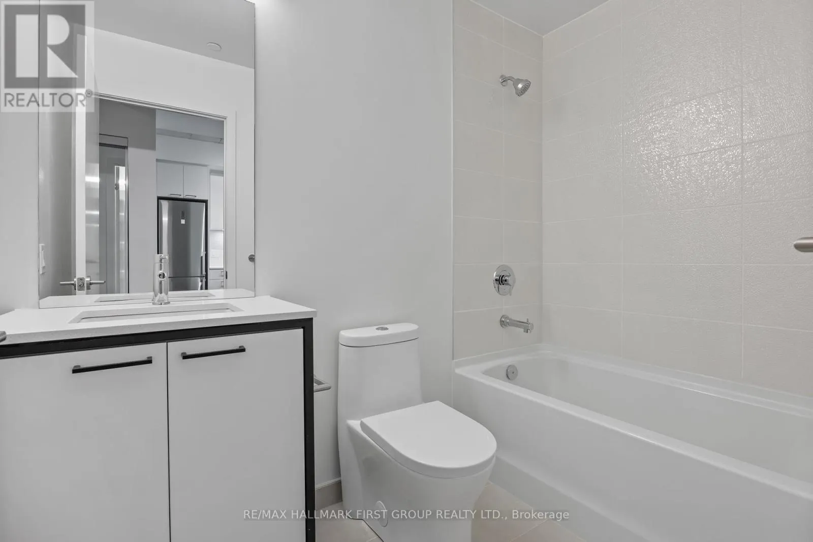408 - 1808 ST CLAIR AVENUE W