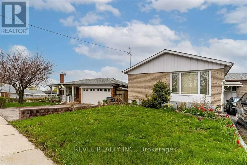 42 MADRON CRESCENT