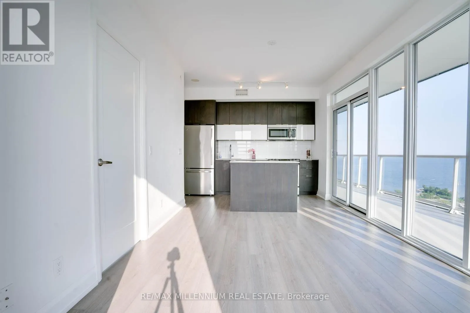 3105 - 56 ANNIE CRAIG DRIVE