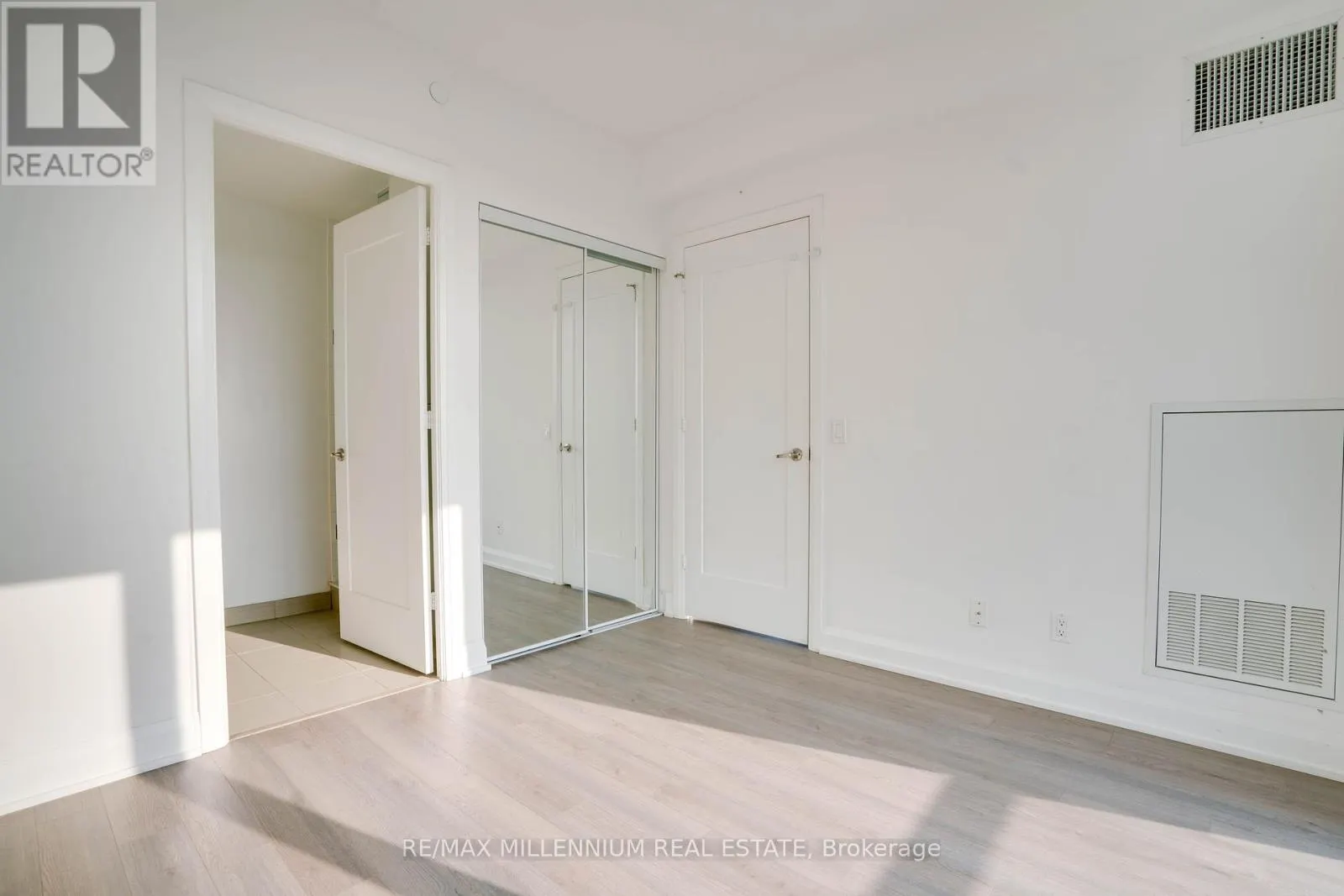 3105 - 56 ANNIE CRAIG DRIVE
