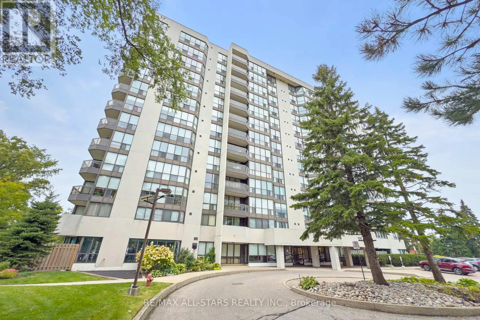 1101 - 1111 BOUGH BEECHES BOULEVARD
