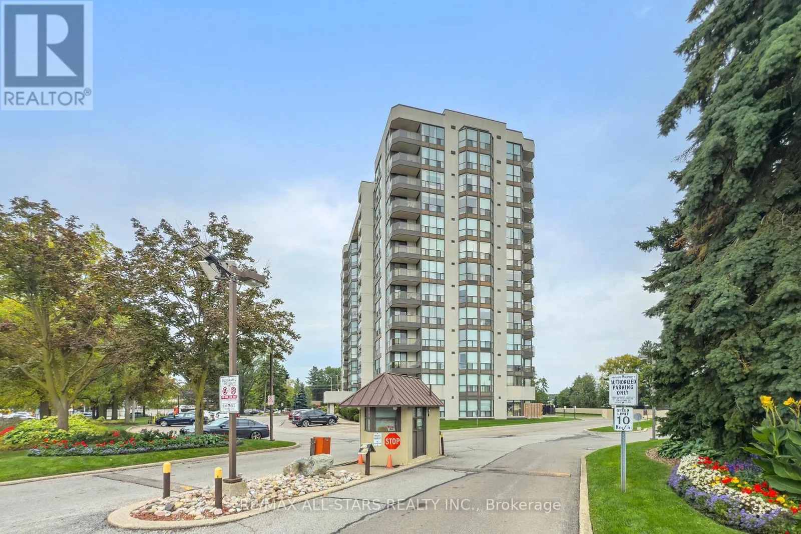 1101 - 1111 BOUGH BEECHES BOULEVARD