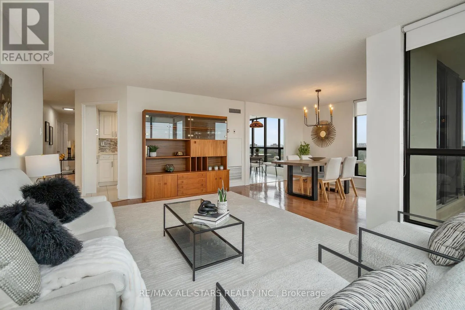 1101 - 1111 BOUGH BEECHES BOULEVARD