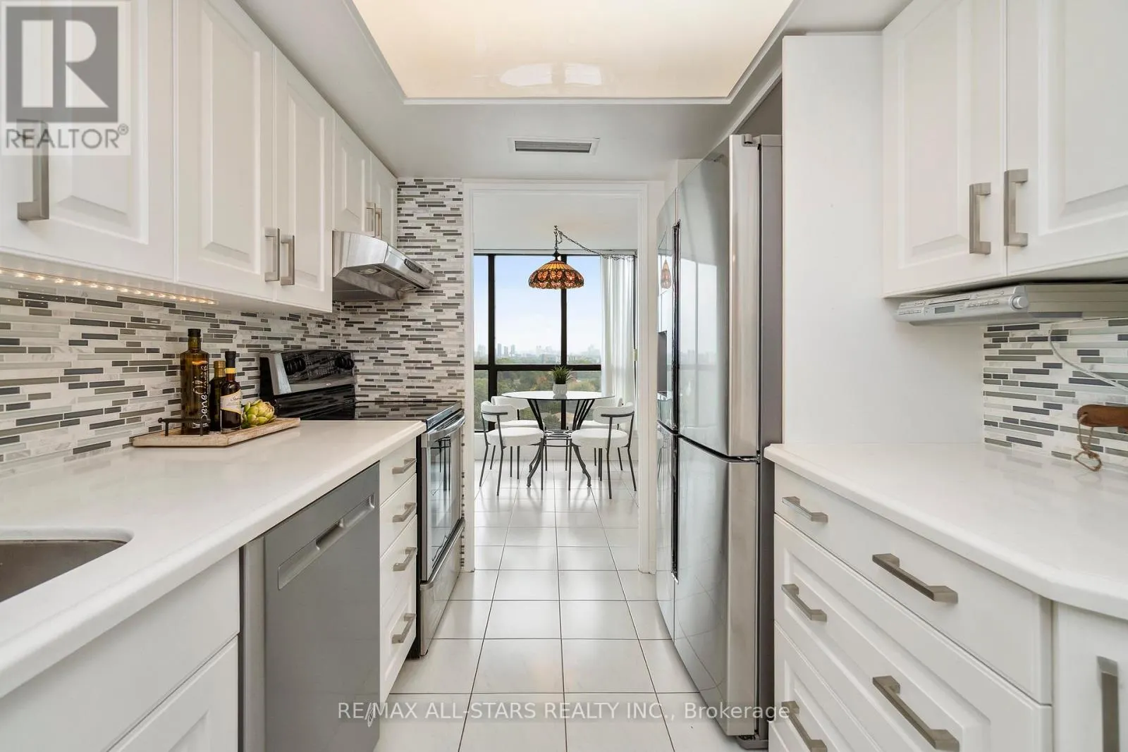 1101 - 1111 BOUGH BEECHES BOULEVARD