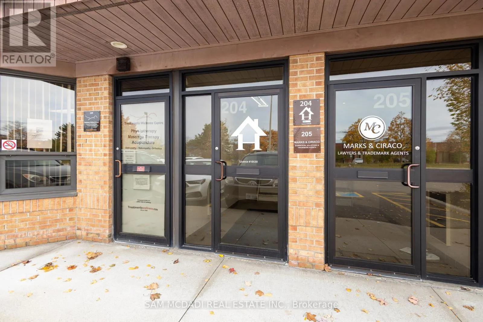204 - 120 TRADERS BOULEVARD E
