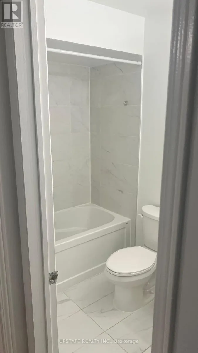 7590 BLACK WALNUT TRAIL