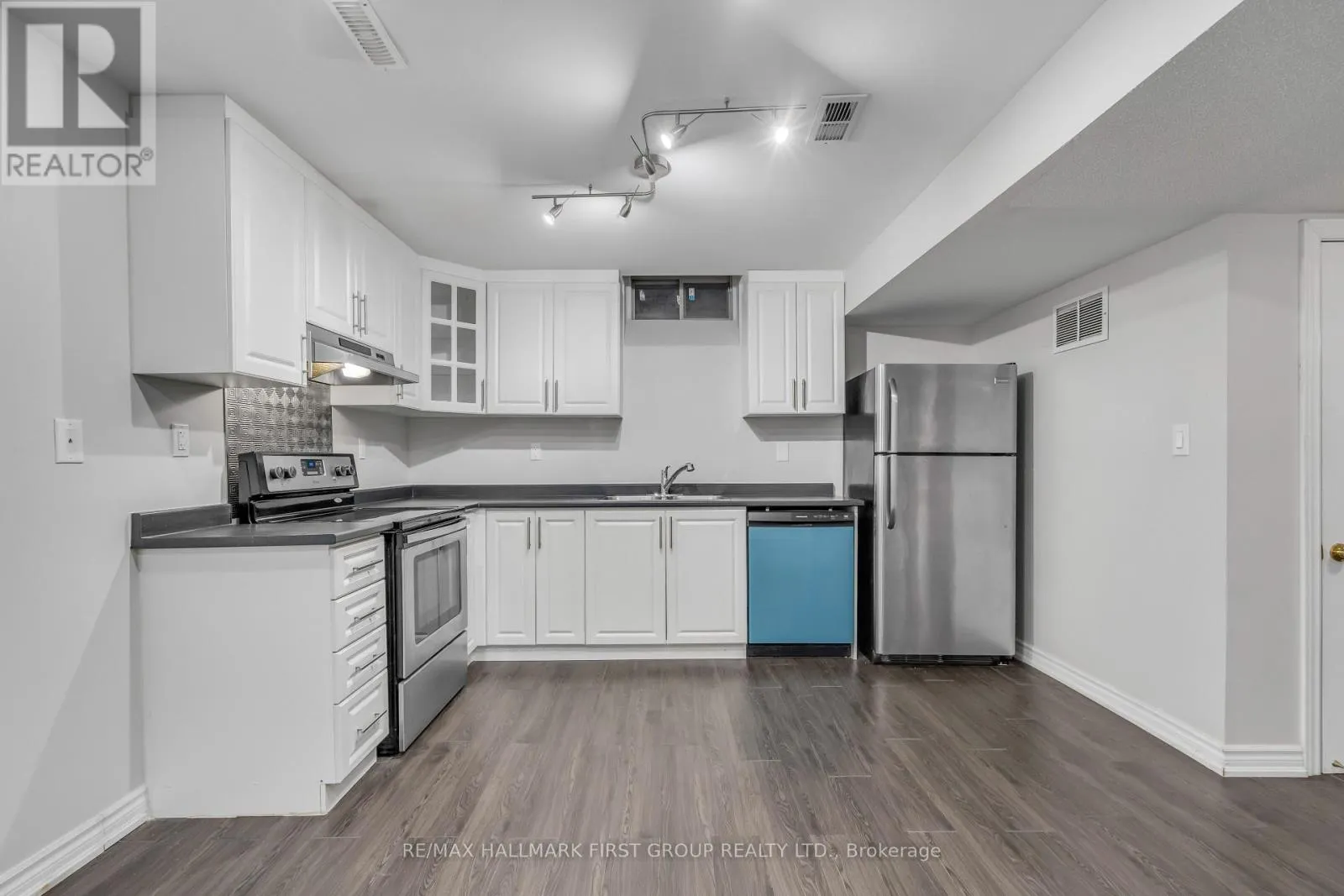 7 BLAIRMORE TERRACE