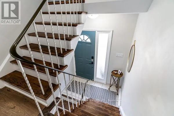 7 - 2056 MARINE DRIVE