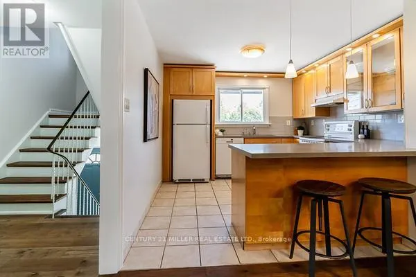 7 - 2056 MARINE DRIVE