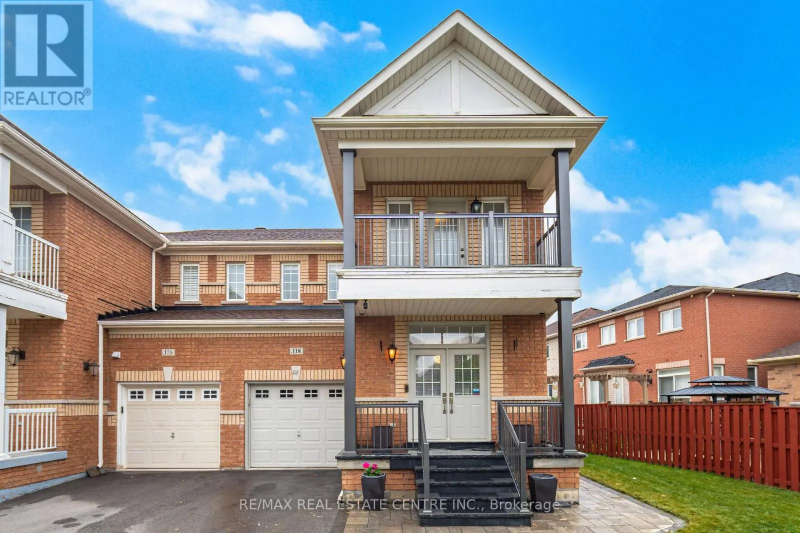 118 CONNOLLY CRESCENT