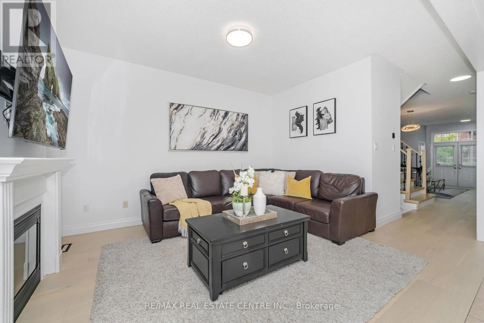 118 CONNOLLY CRESCENT