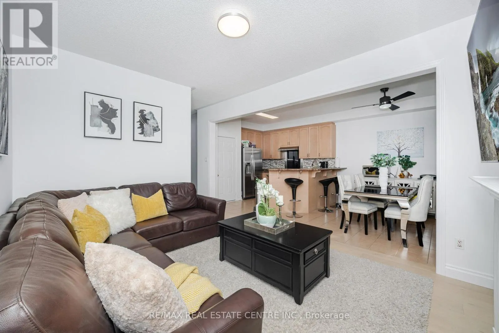 118 CONNOLLY CRESCENT