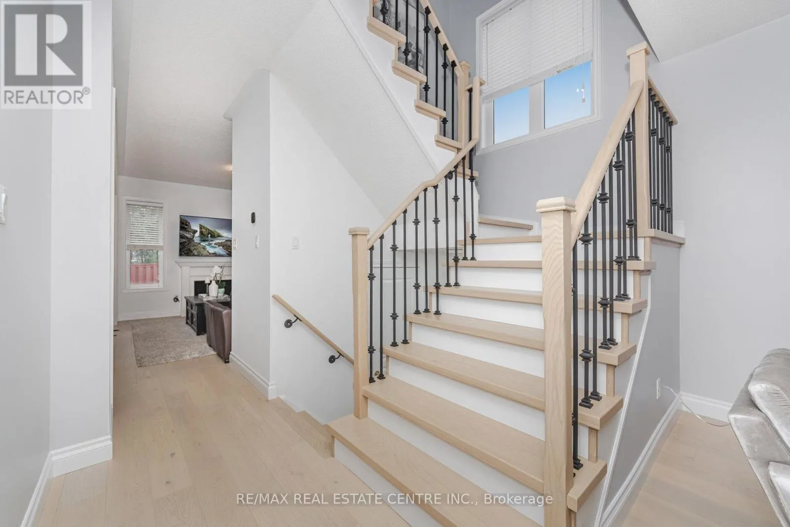 118 CONNOLLY CRESCENT