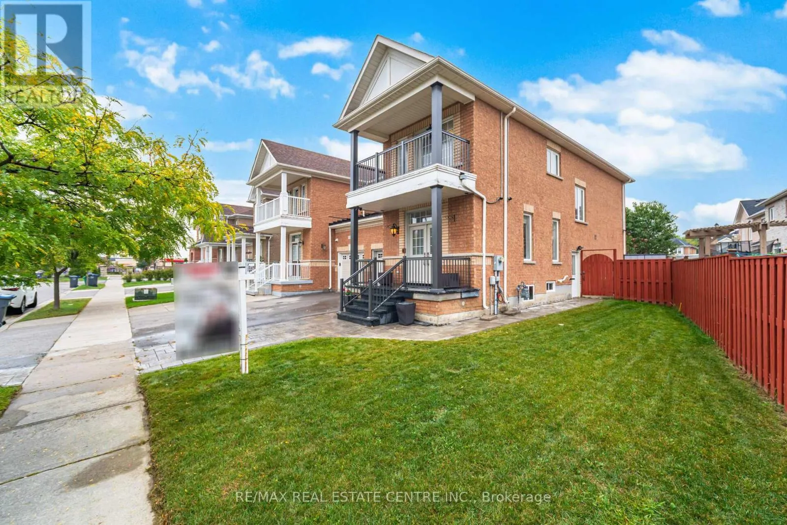 118 CONNOLLY CRESCENT