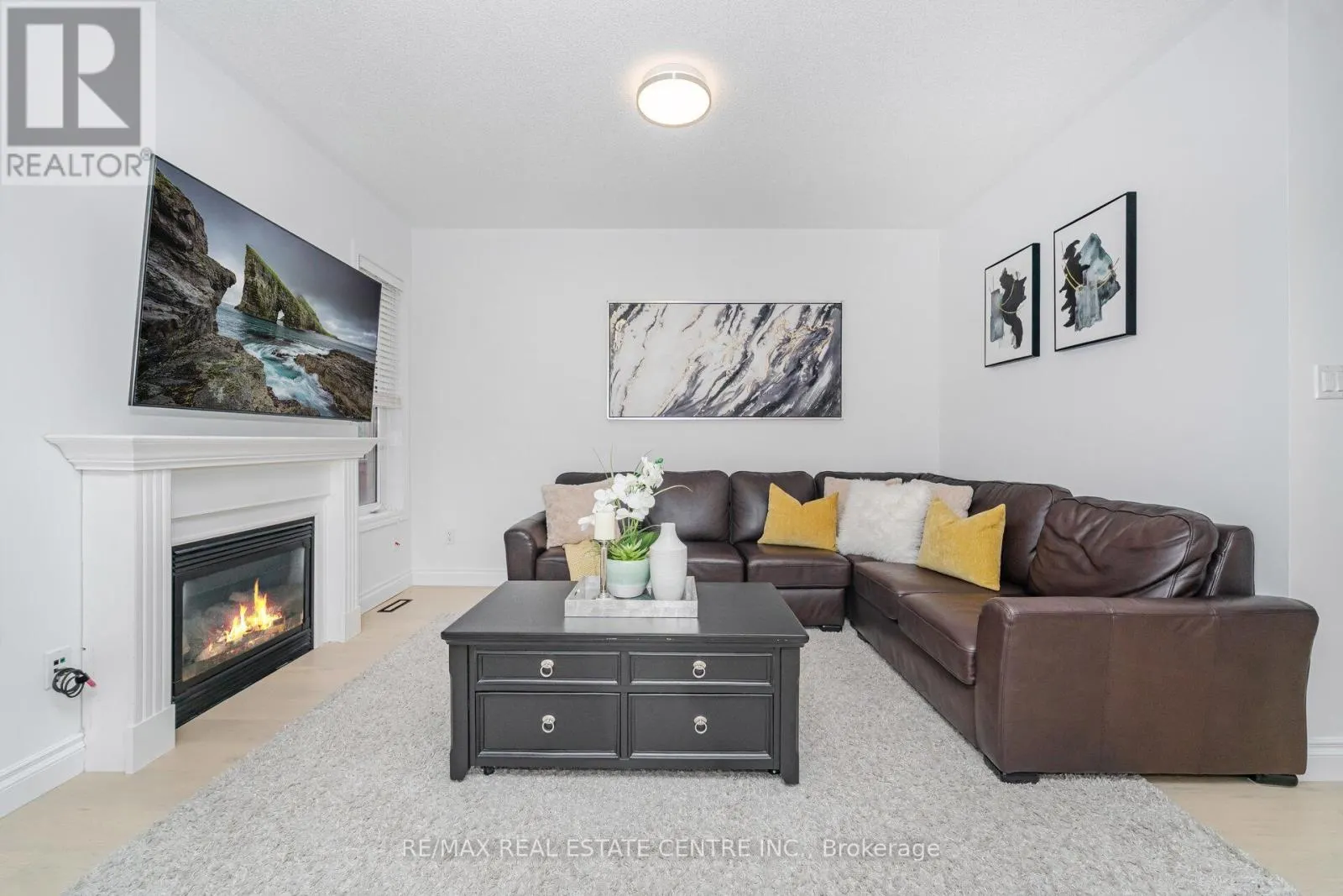 118 CONNOLLY CRESCENT
